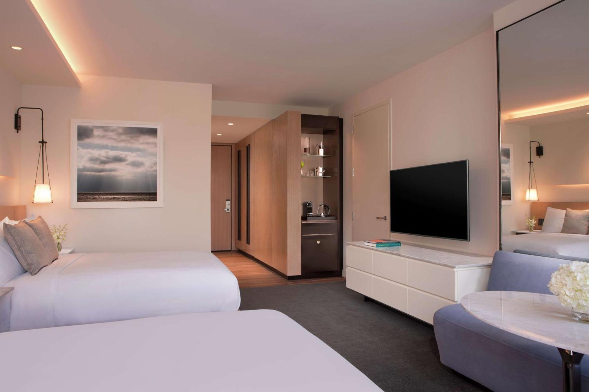 Conrad Washington Dc Hotel Exterior photo