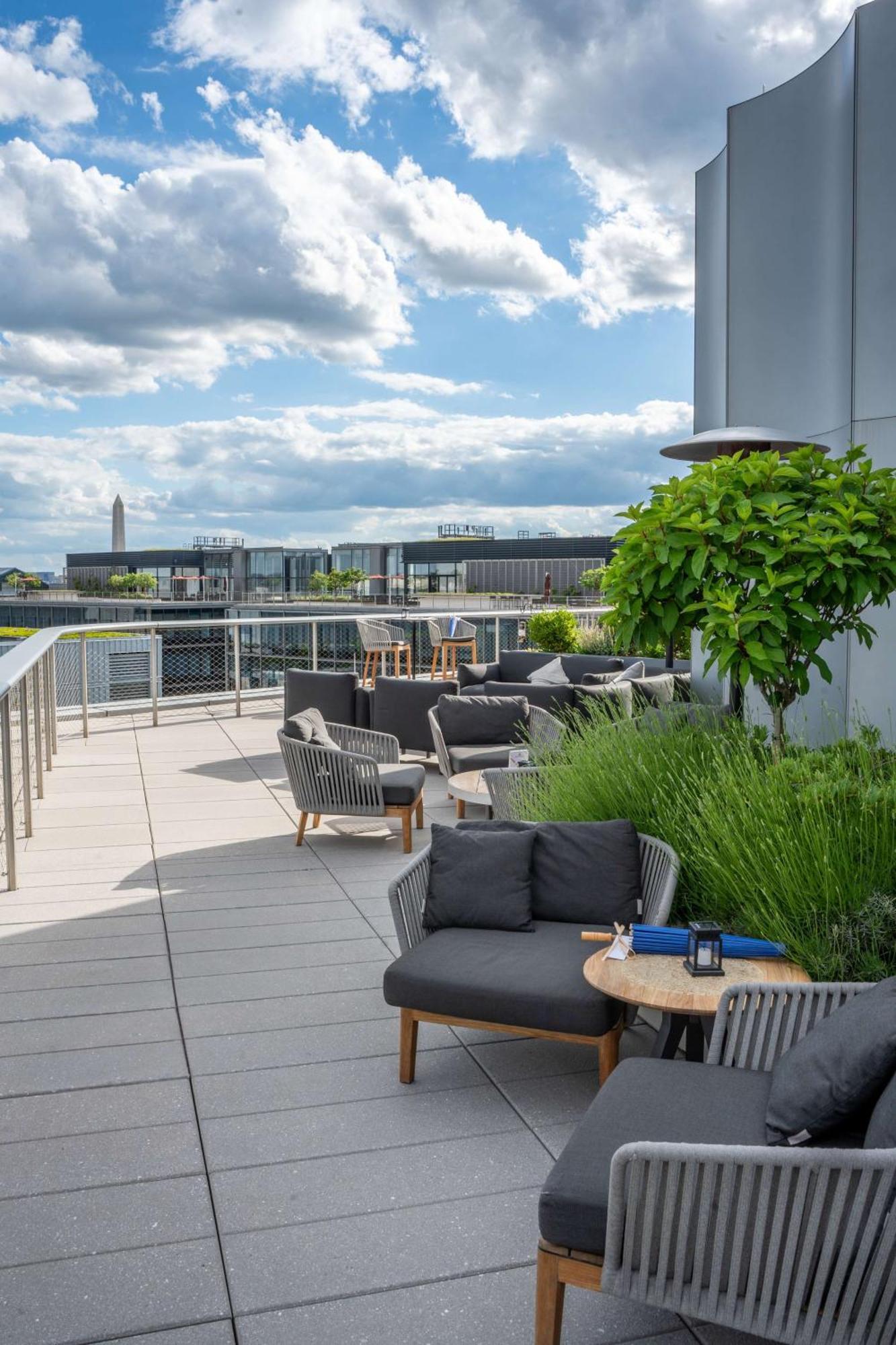 Conrad Washington Dc Hotel Exterior photo