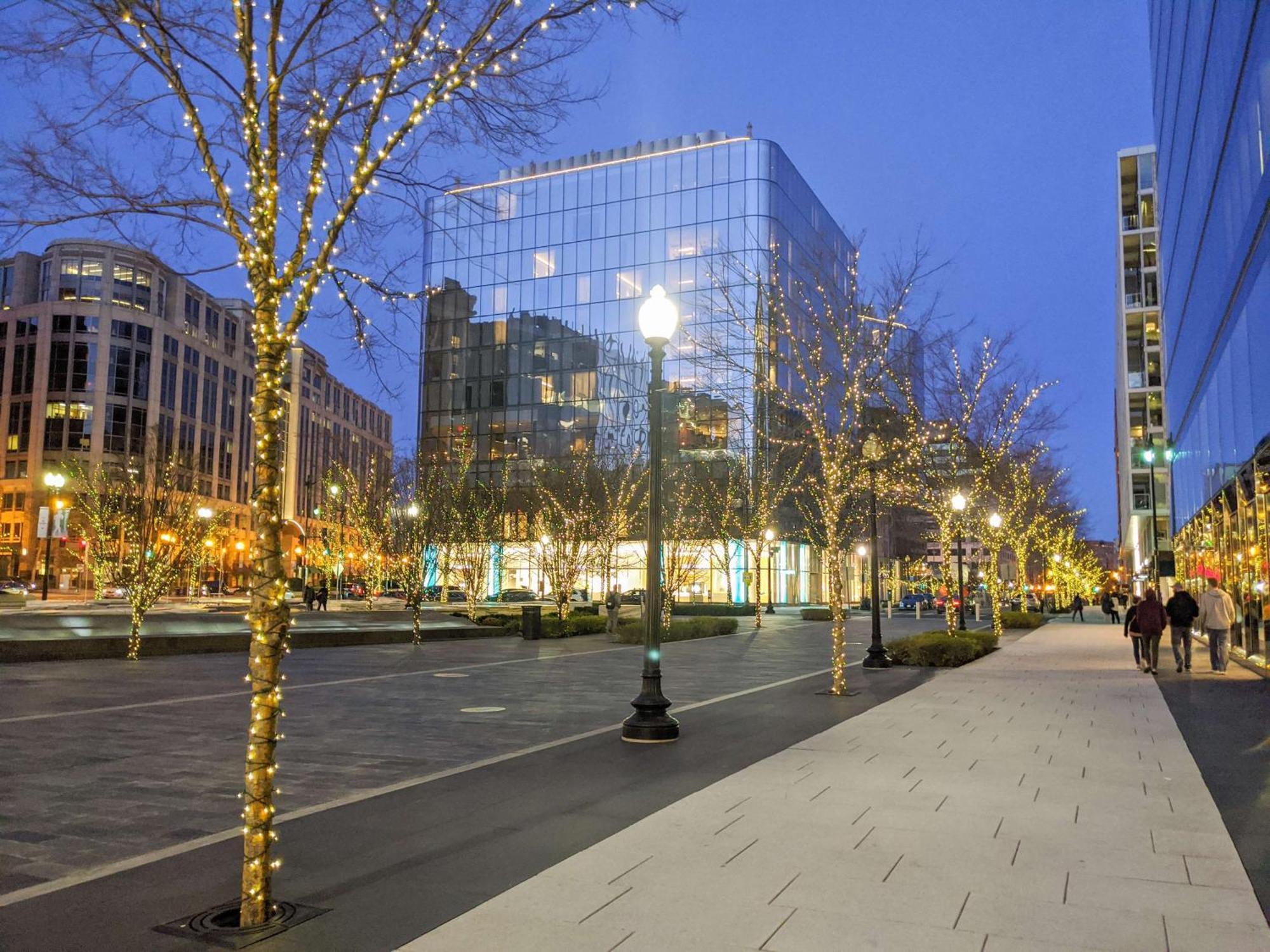 Conrad Washington Dc Hotel Exterior photo